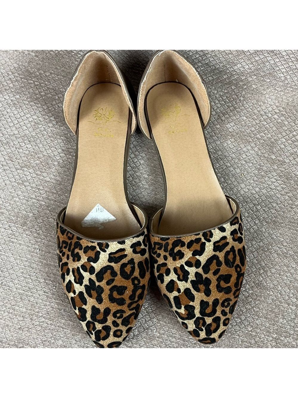 G.C. Shoes Leopard Print Women's Flats size 8 EUC